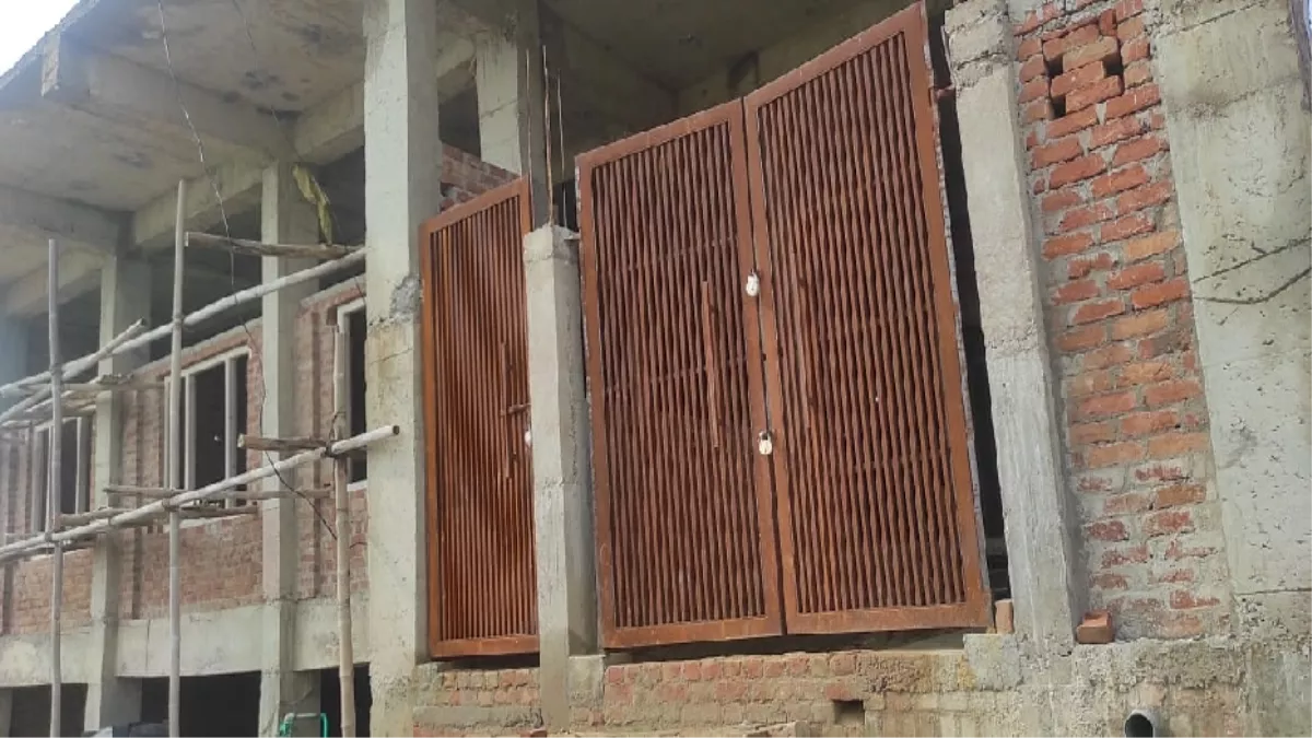 यूपी के इस जिले में SDM-CO ने अचानक सील कर दी मस्जिद, डेढ़ माह से चल रहा निर्माण रुकवाया तो मच गया हड़कंप