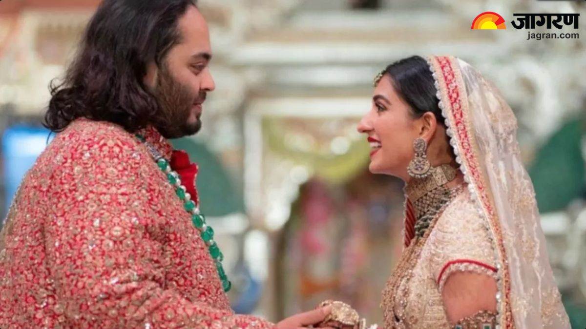 https://www.jagranimages.com/images/newimg/12072025/12_07_2025-anant_ambani_wedding_anniversary__23982281.jpg