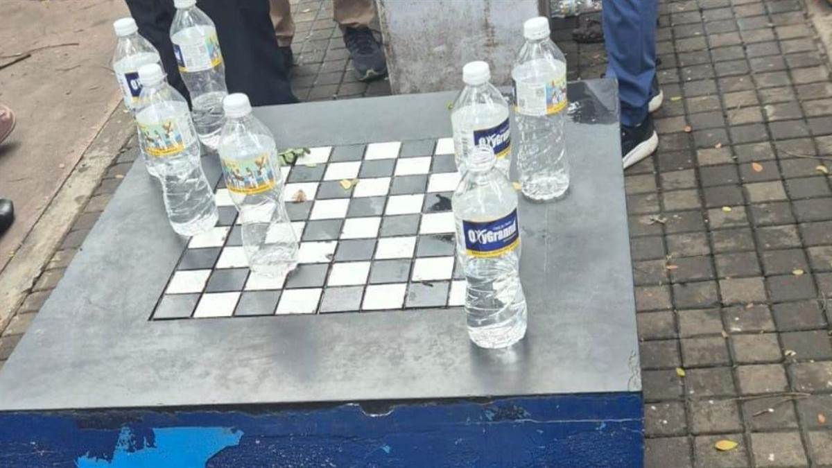 gorakhpur golghar road to be redesigned with footpath parking