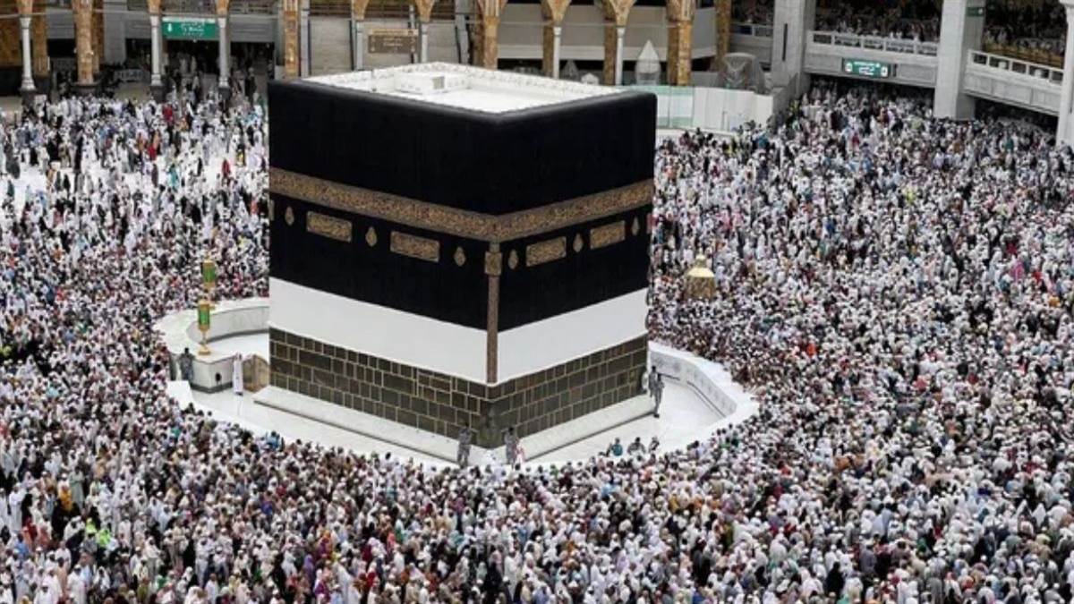 https://www.jagranimages.com/images/newimg/12072025/12_07_2025-haj_23982344.jpg
