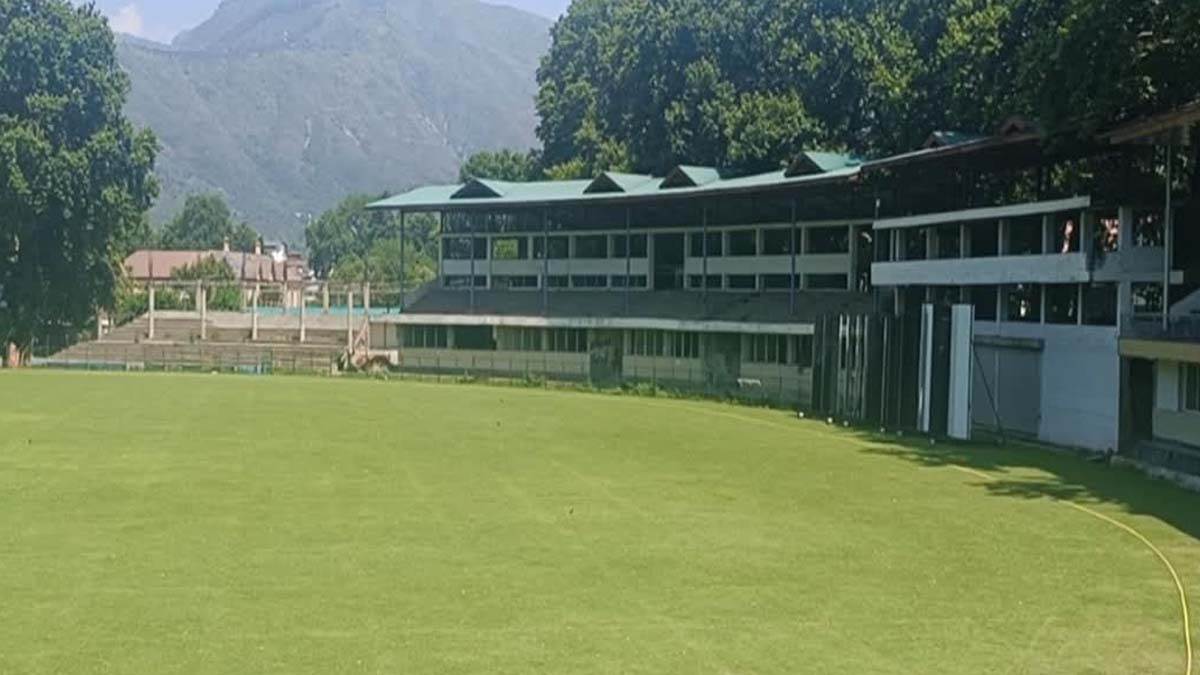 https://www.jagranimages.com/images/newimg/12072025/12_07_2025-ranji_trophy_23982595.jpg