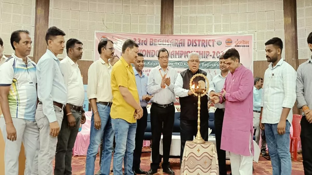 Sports news: खेल न सिर्फ आत्मविश्वास बढ़ाता है बल्कि नौकरियां भी दिलाता है : ईडी सत्यप्रकाश