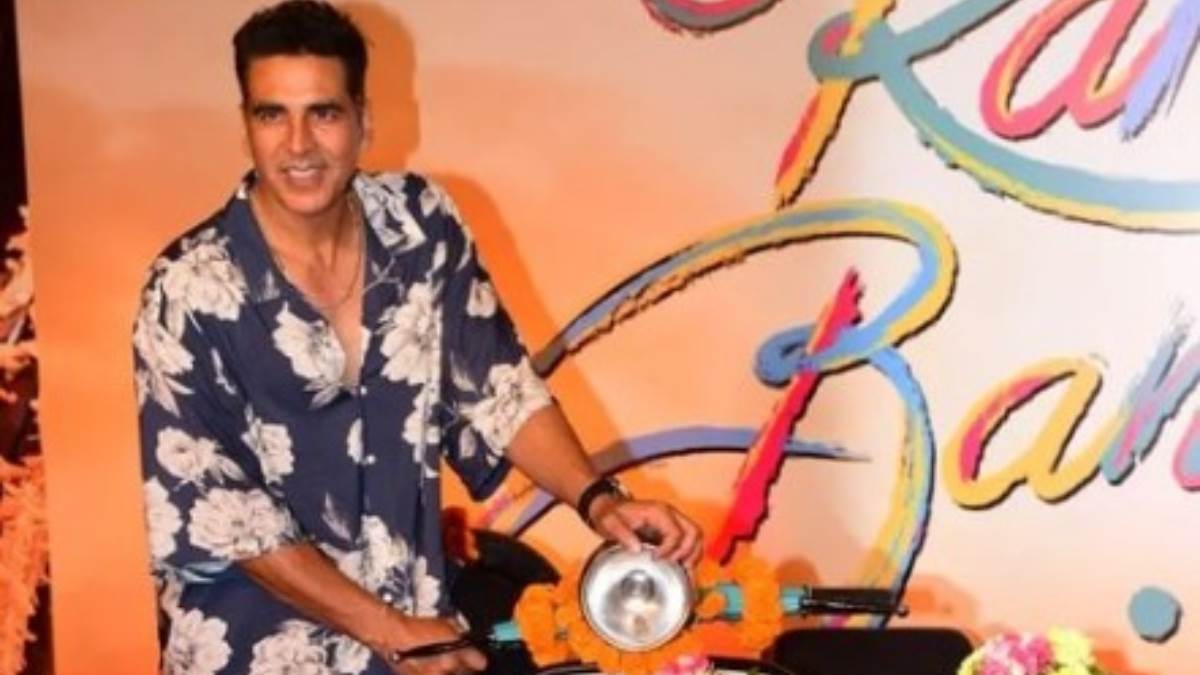 Akshay Kumar reveald in video fitness is not the reason wakes up early in morning known the reason.