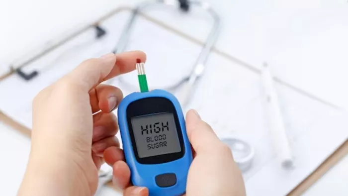 Diabetes Diet: डायबिटीज के मरीजों के लिए बेहद फायदेमंद है रागी की खिचड़ी