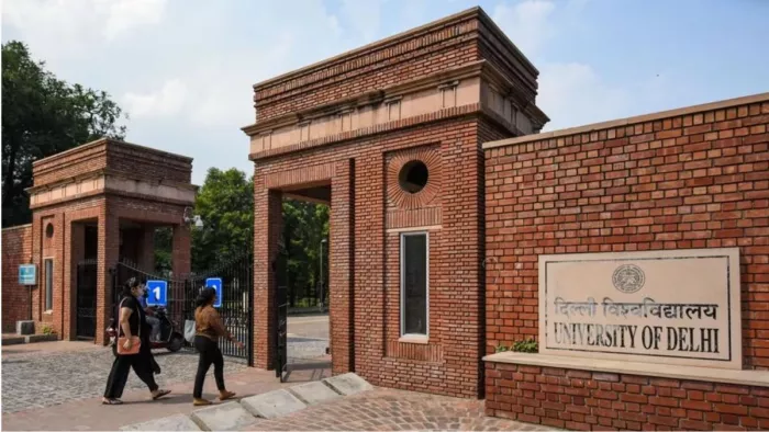 एनआईआरएफ रैंकिंग में दिल्ली विश्वविद्यालय ने लंबी छलांग लगाई है।