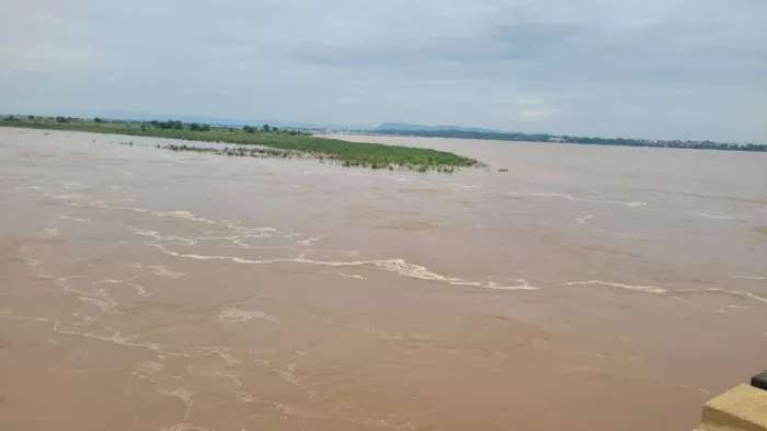 बिहार में बढ़ रहा नदियों का जलस्तर। (सांकेतिक फोटो)