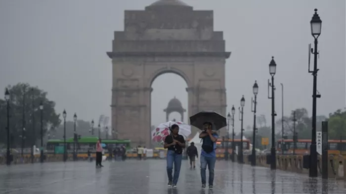 दिल्ली में पिछले कई दिनों से हो रही बारिश।