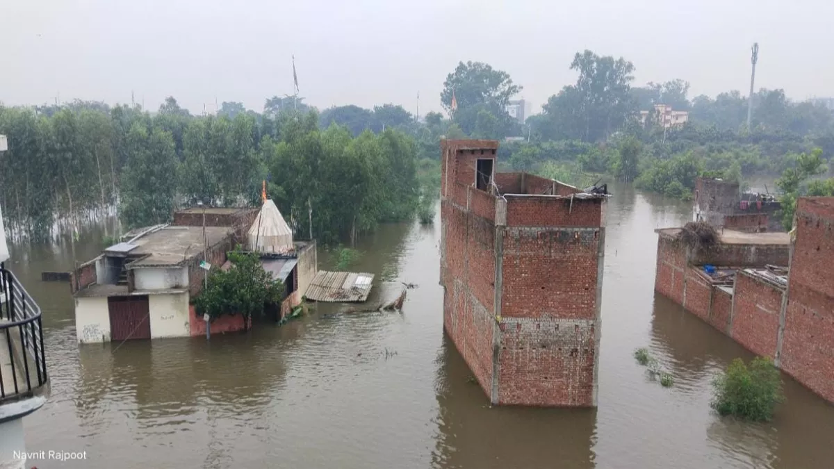 Flood in UP: यूपी में फिर बाढ़ का खतरा, गागन-रामगंगा का कहर; 150 से अधिक घरों में घुसा पानी