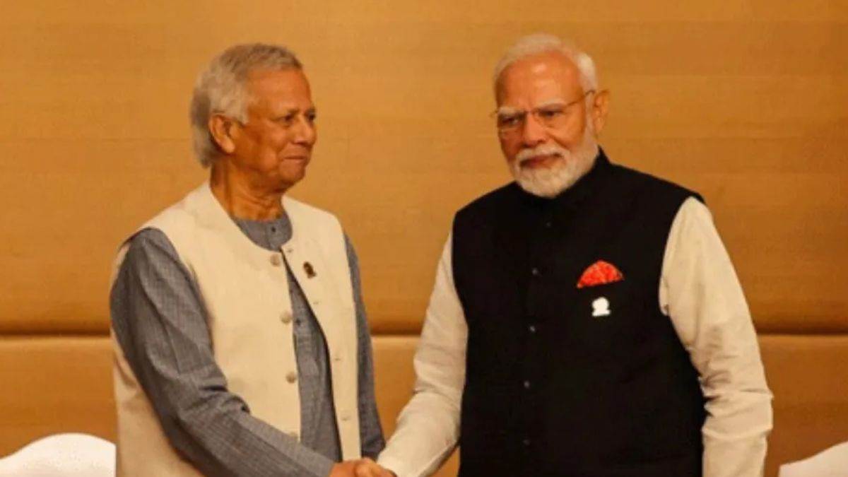 https://www.jagranimages.com/images/newimg/12082025/12_08_2025-bangladesh_trade_ban_24010454.jpg