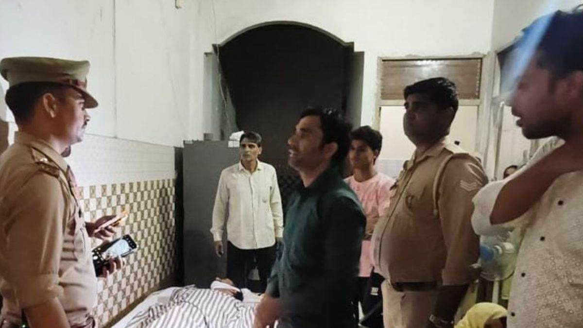 https://www.jagranimages.com/images/newimg/12082025/12_08_2025-hapur-accident-news_24010780.jpg