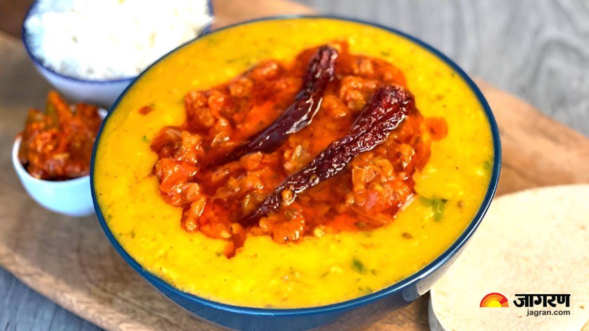 https://www.jagranimages.com/images/newimg/12082025/12_08_2025-how_to_make_tadka_24011002.jpg