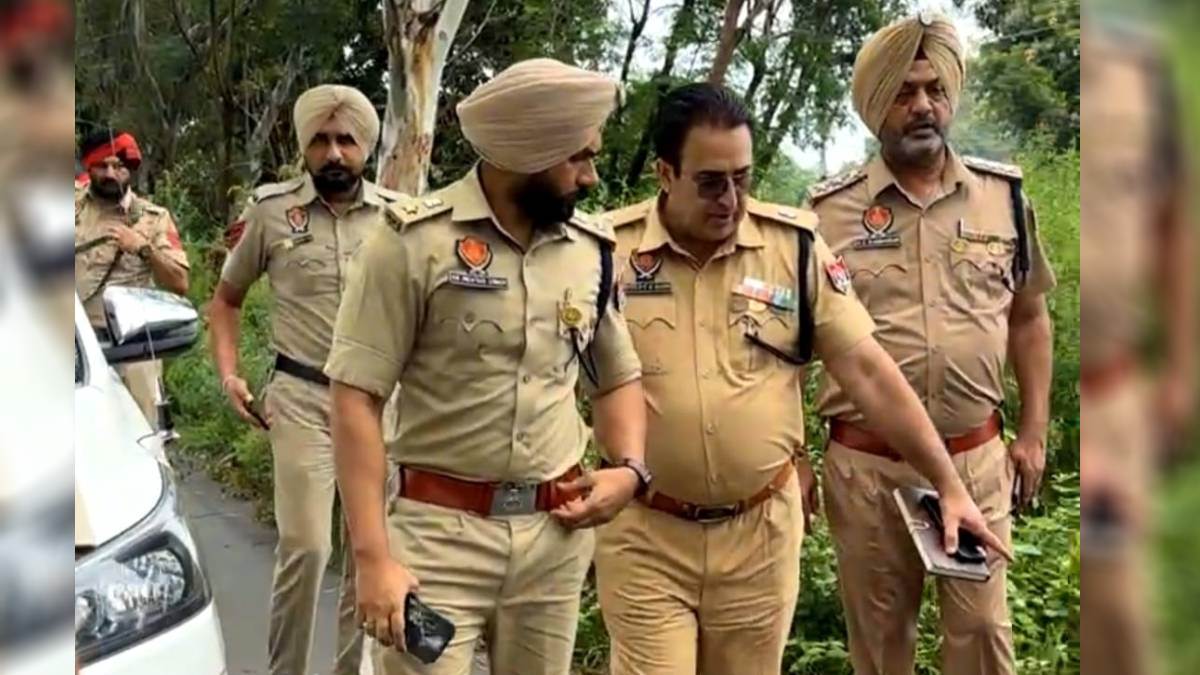 https://www.jagranimages.com/images/newimg/12082025/12_08_2025-punjab_police_59_24010889.jpg