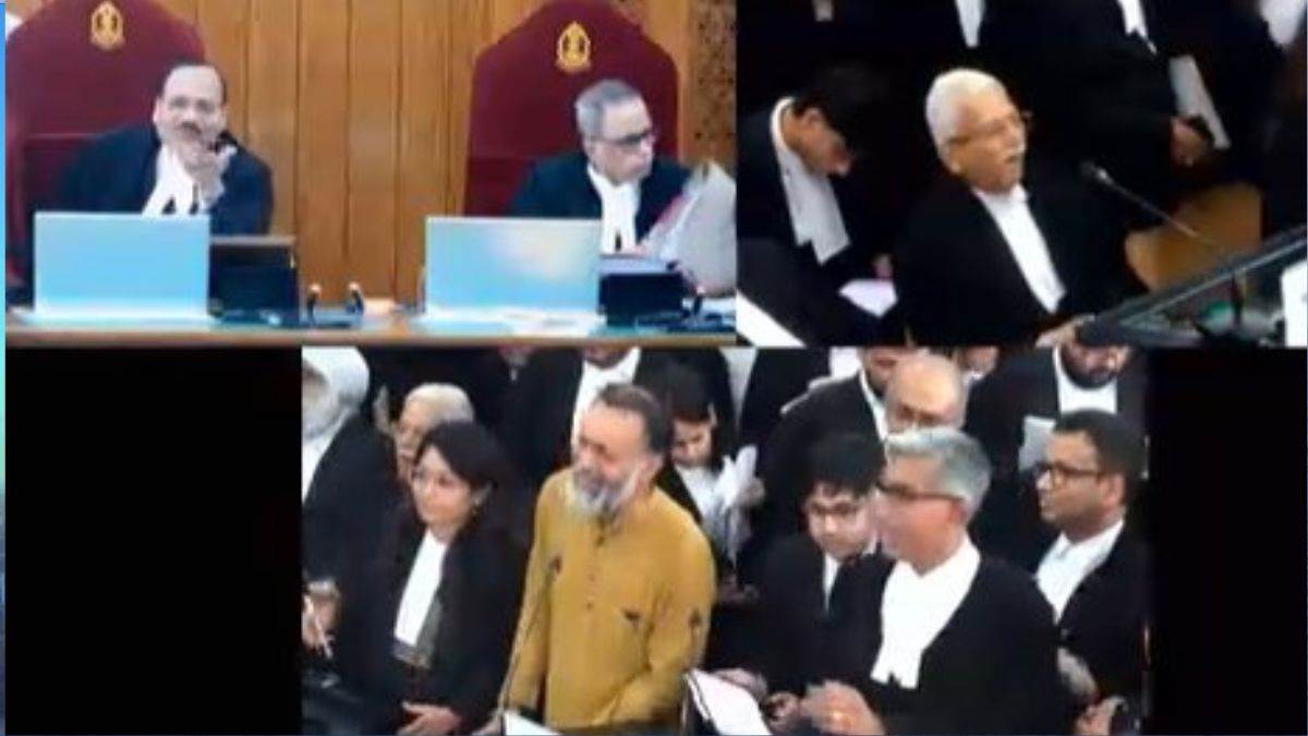 https://www.jagranimages.com/images/newimg/12082025/12_08_2025-yogendra_yadav_news_24011251.jpg