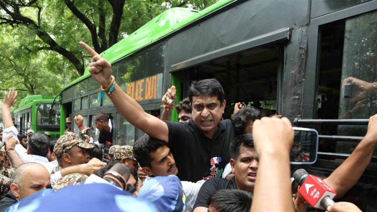 https://www.jagranimages.com/images/newimg/12082025/12_08_2025-youth_congress_24010820.jpg