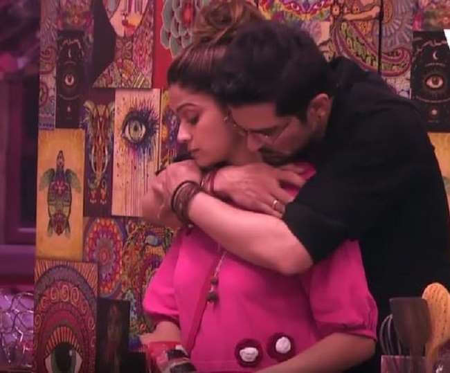 Bigg Boss OTT: राकेश बापट और शमिता शेट्टी के बीच जोरदार बहस हुई थीl