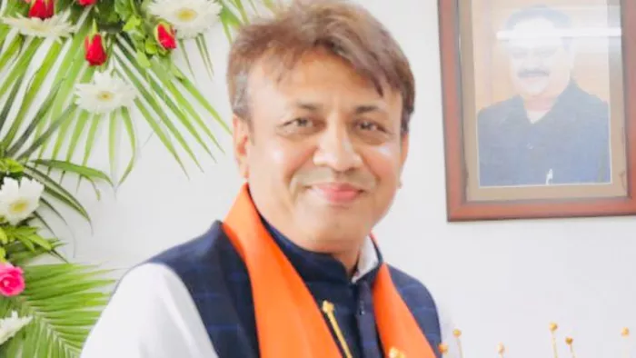 दक्षेश मवानी सूरत के मेयर के चुने गए (फोटो, सोशल मीडिया)