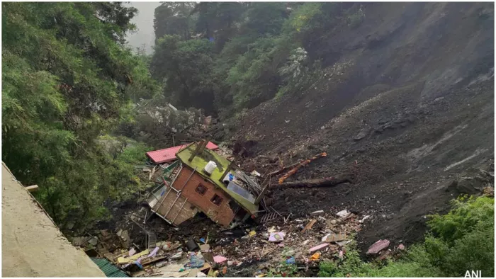 हिमाचल प्रदेश में विशेषज्ञ करेंगे भूस्खलन पर अध्ययन। (फाइल फोटो)