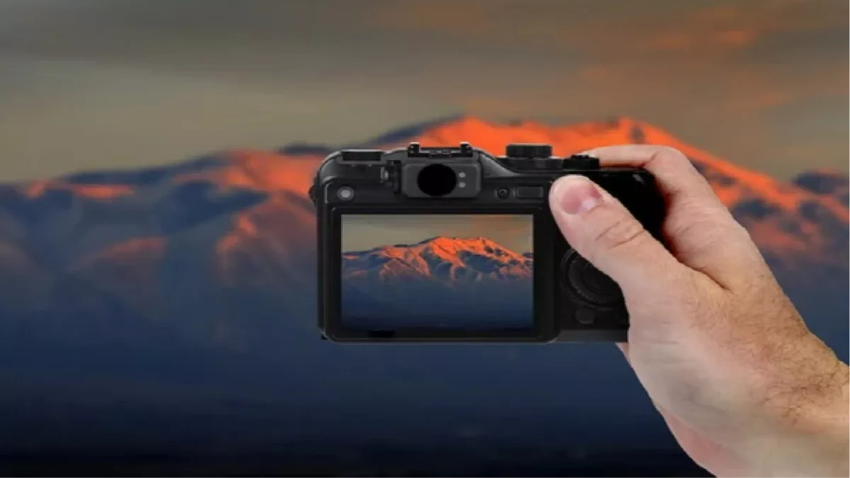 Camera फोर माउंटेन ट्रिप्स, कंटेंट क्रिएटर हों या व्लोगर्स सभी की फर्स्ट चॉइस हैं, कम कीमत और ज्यादा फीचर्स से मचा है मार्केट में क्रेज!