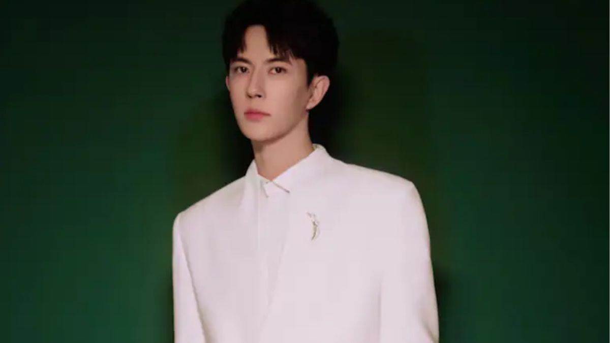 https://www.jagranimages.com/images/newimg/12092025/12_09_2025-chinese_singer_24044381.jpg
