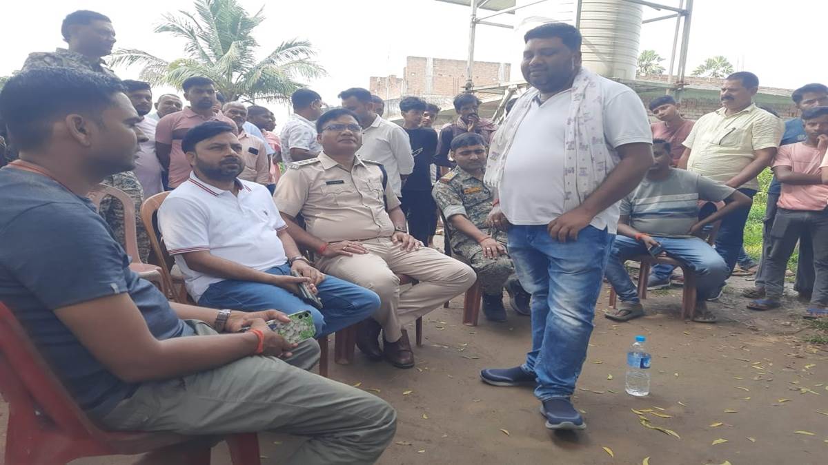 https://www.jagranimages.com/images/newimg/12092025/12_09_2025-dumka_24044517.jpg