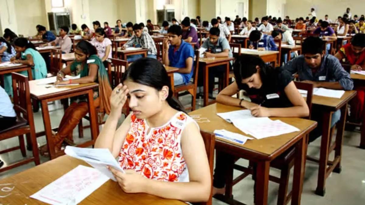 https://www.jagranimages.com/images/newimg/12092025/12_09_2025-exam_24044182_10589130.jpg