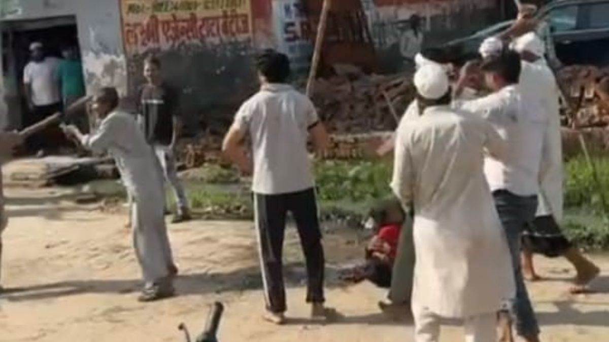 https://www.jagranimages.com/images/newimg/12092025/12_09_2025-hapur_67_24044551.jpg