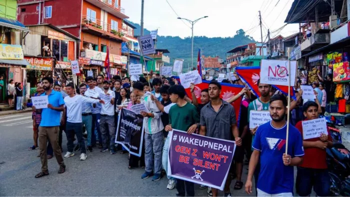 नजरबंद नेताओं में पूर्व प्रधानमंत्री केपी शर्मा ओली सहित पूर्व मंत्रिपरिषद के सदस्य शामिल (फाइल फोटो)
