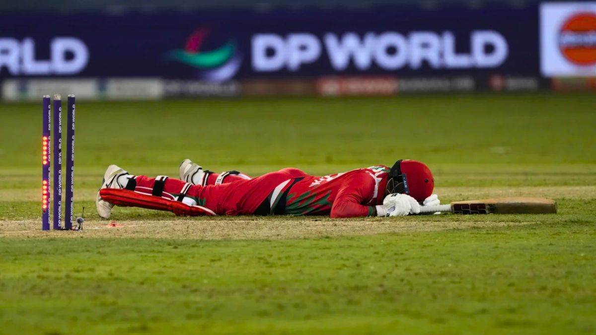 https://www.jagranimages.com/images/newimg/12092025/12_09_2025-pak_vs_oman_24045113.jpg