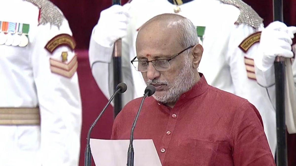 https://www.jagranimages.com/images/newimg/12092025/12_09_2025-vp__24044153.jpg