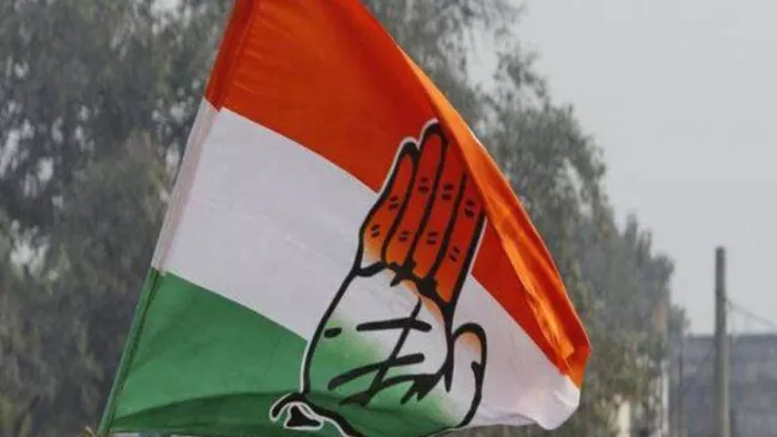 पूर्व प्रदेश प्रधान गुलाम अहमद मीर की गतिविधियां भी कश्मीर में कम हो गई हैं।