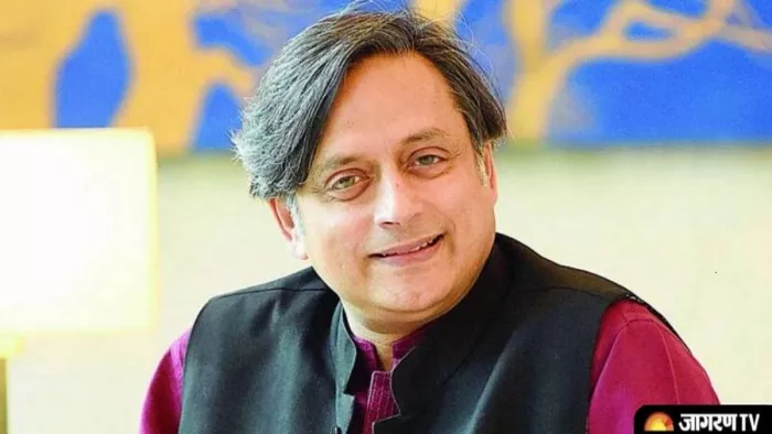 शशि थरूर बोले, कांग्रेस को साफ्ट हिंदुत्व की जरूरत नहीं