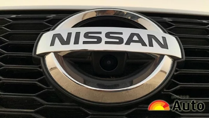 Nissan motors plans to sell its Russian assets for less than 1 dollar