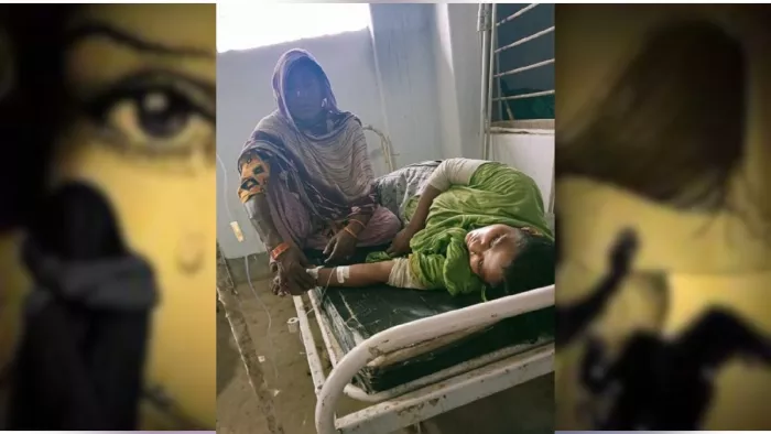 सामुदायिक स्वास्थ्य केंद्र महागामा में मंगलवार की रात्रि इलाजरत रेशमा खातून।