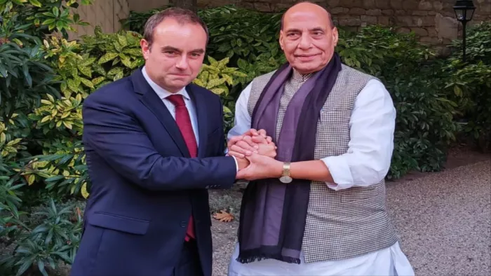 रक्षा मंत्री राजनाथ सिंह ने लेकोर्नू के साथ अपनी मुलाकात को "उत्कृष्ट" बताया।