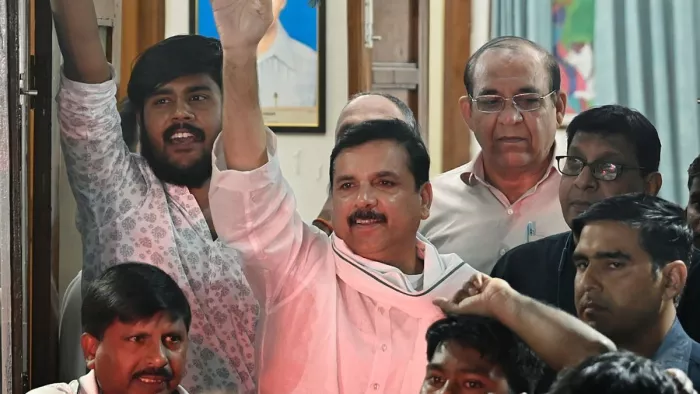 UP Politics : संजय सिंह को ईडी ने गिरफ्तार किया है।