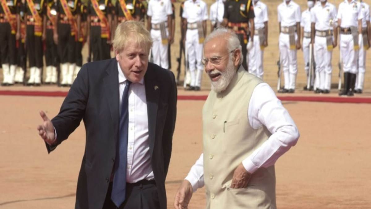 https://www.jagranimages.com/images/newimg/12102024/12_10_2024-borsi_johnson_pm_modi_23814751.jpg
