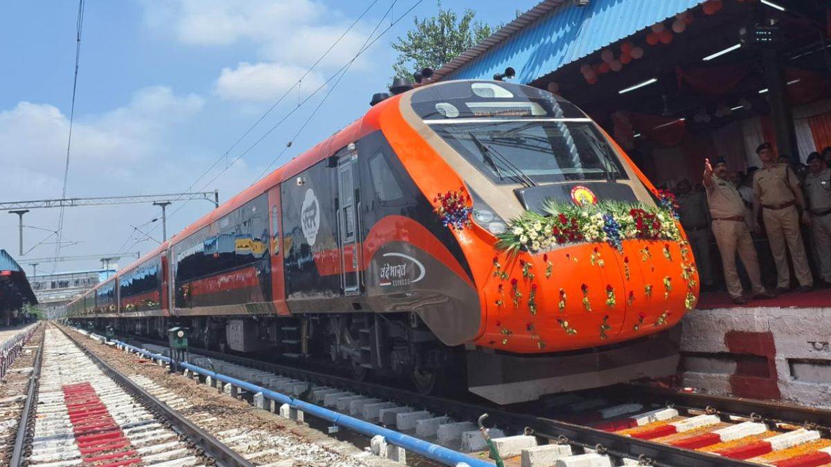 agra will get two vande metro and one vande bharat express speed will be 110km per hour read route details