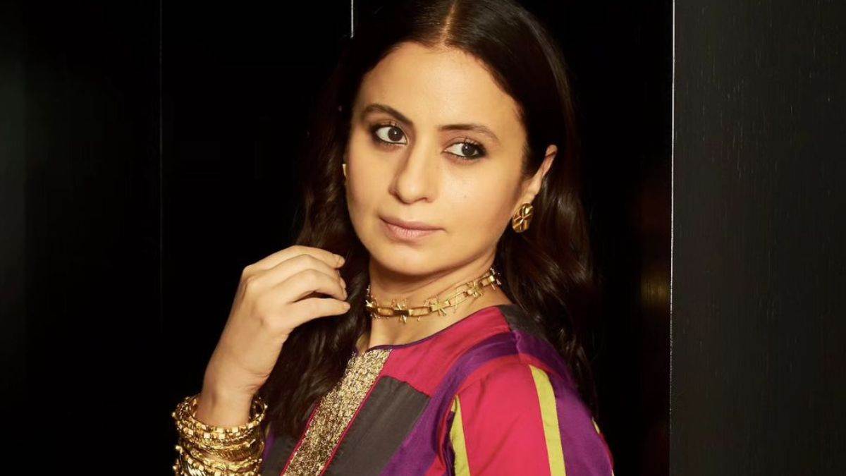https://www.jagranimages.com/images/newimg/12102024/12_10_2024-rasika_dugal__23814678.jpg