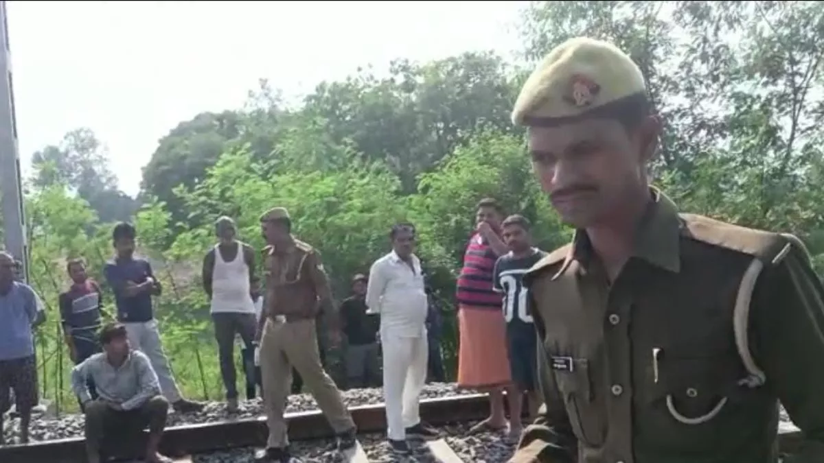 अमेठी में पत्‍नी से व‍िवाद के बाद पत‍ि ने की आत्‍महत्‍या।