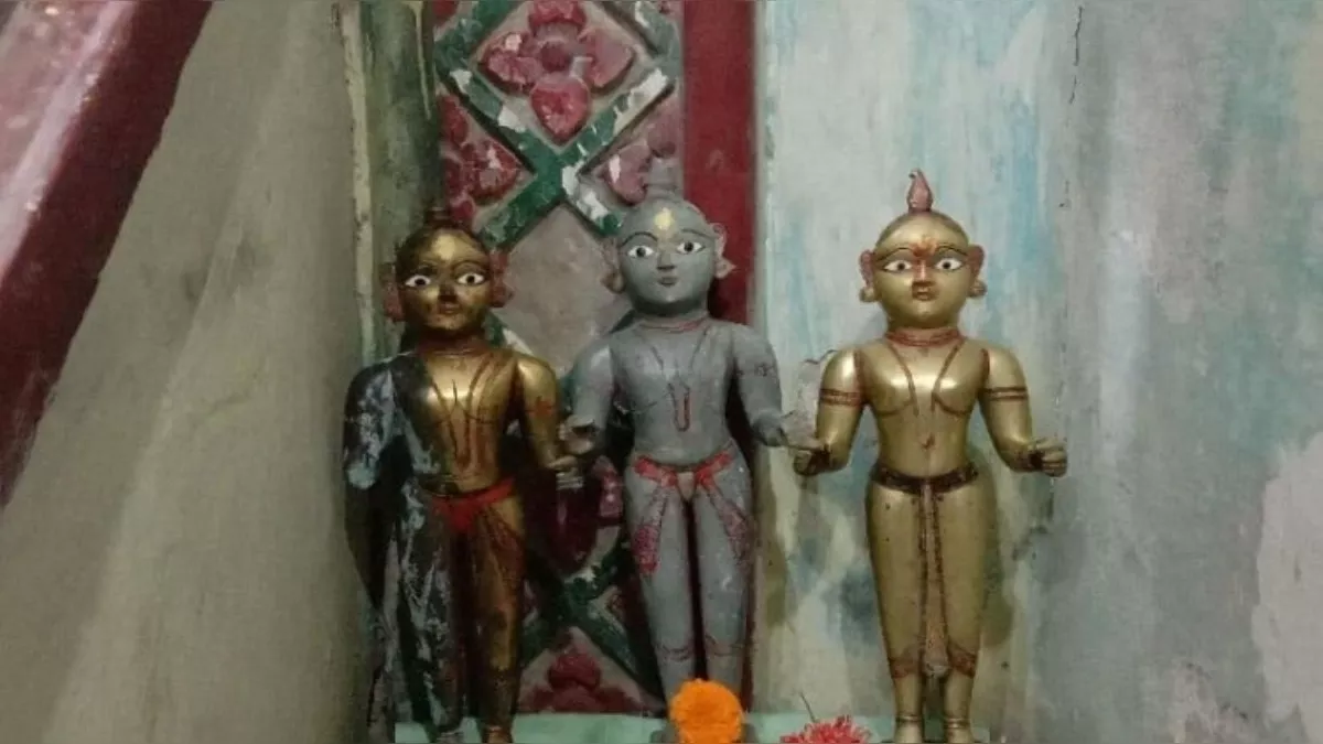 11 साल से यूपी पुलिस की कैद में थे भगवान, अब मंदिर में माता सीता और लक्ष्मण के साथ लौटे श्रीराम, रोचक है मामला