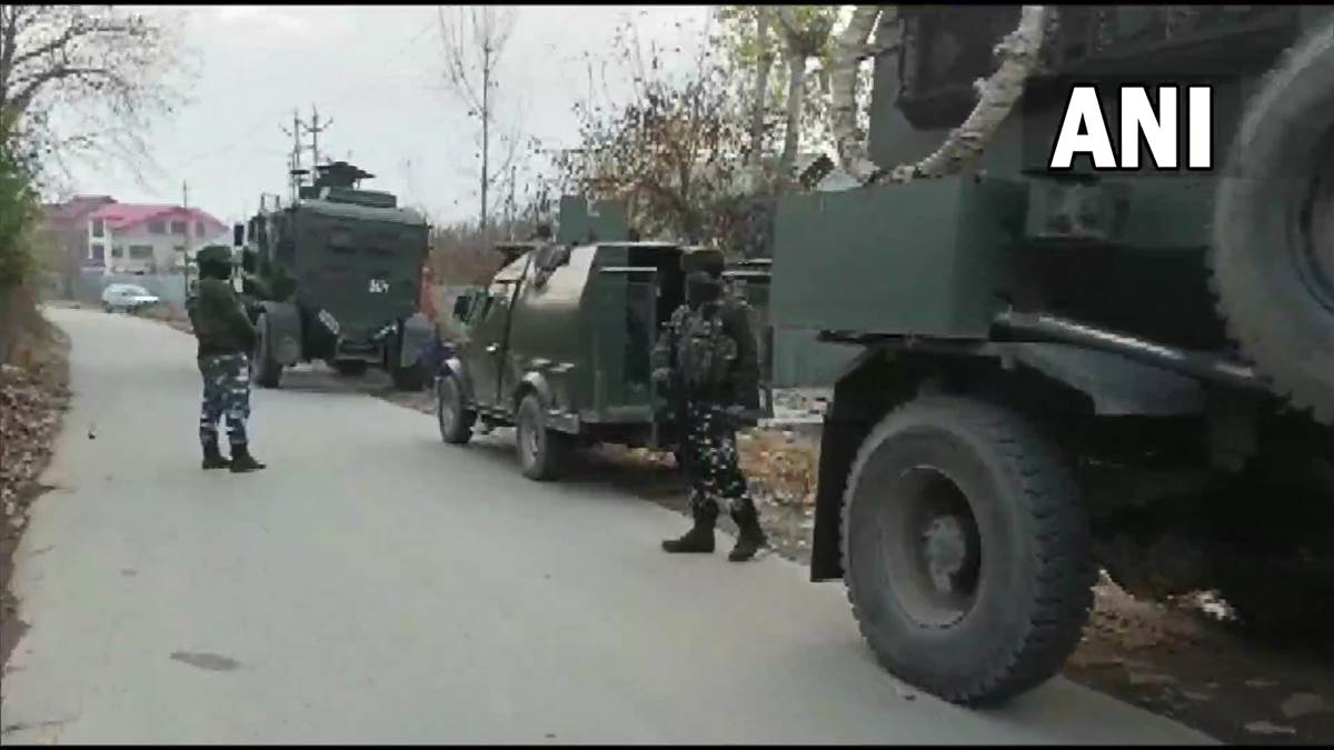 https://www.jagranimages.com/images/newimg/12112022/12_11_2022-kashmir_shopian_encounter_23198682.jpg
