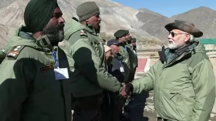 Diwali 2023: पीएम मोदी आज Loc पर सैनिकों के साथ मनाएंगे दिवाली