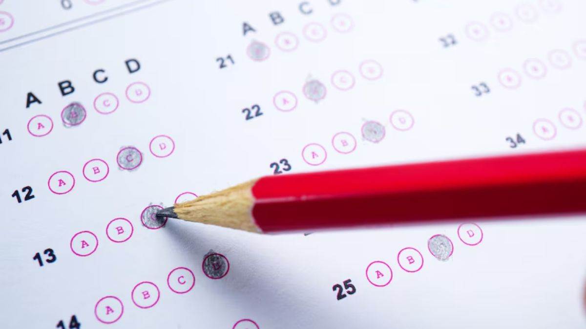 ssc je 2024 tier 2 answer key has been released at ssc gov in know here how to download