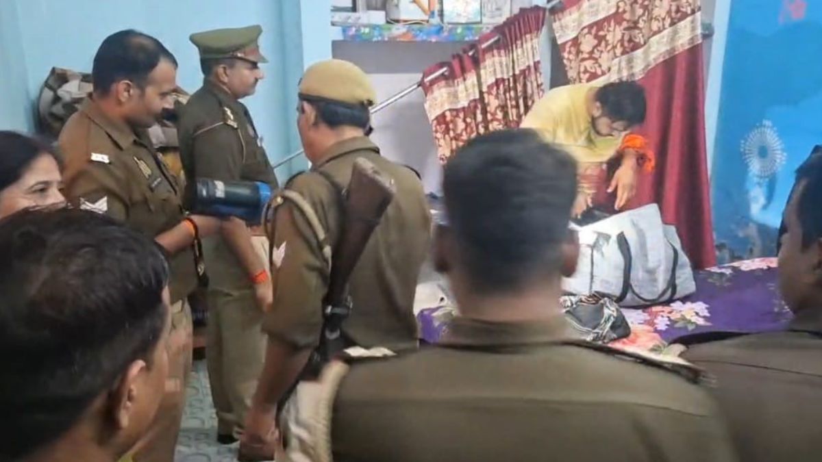 Prostitution racket busted in Ghaziabad hotel