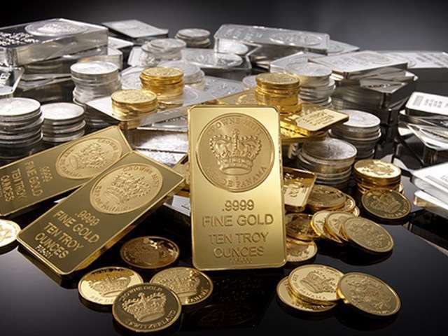 https://www.jagranimages.com/images/newimg/12122020/12_12_2020-gold_silver_21158251.jpg