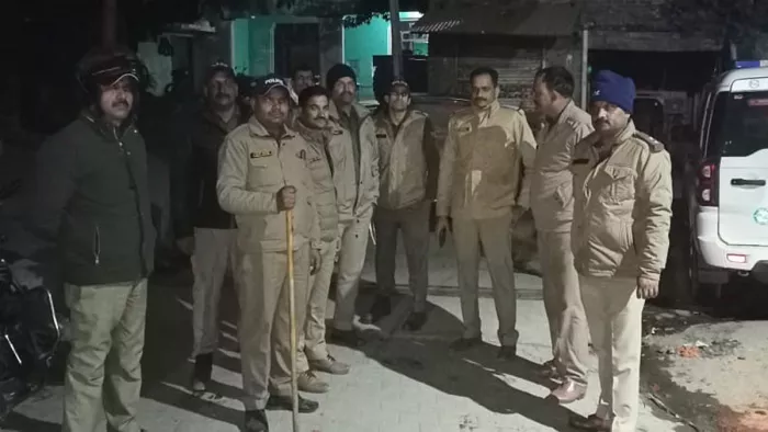 Child theft : पुलिस बालक की तलाश में जुटी हुई है।