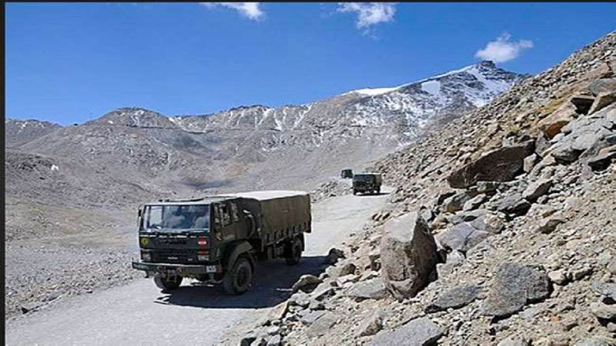 https://www.jagranimages.com/images/newimg/12122022/12_12_2022-ladakh_1200_23255149_215116845.jpg