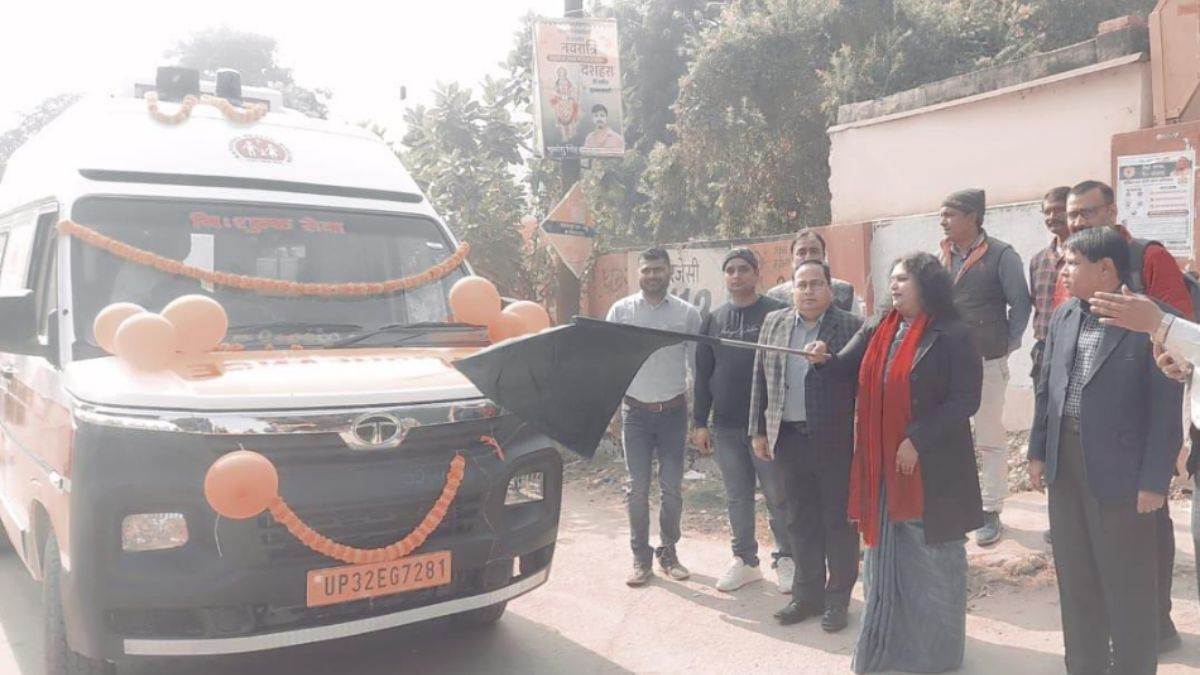 https://www.jagranimages.com/images/newimg/12122023/12_12_2023-ambulance__23602729.jpg