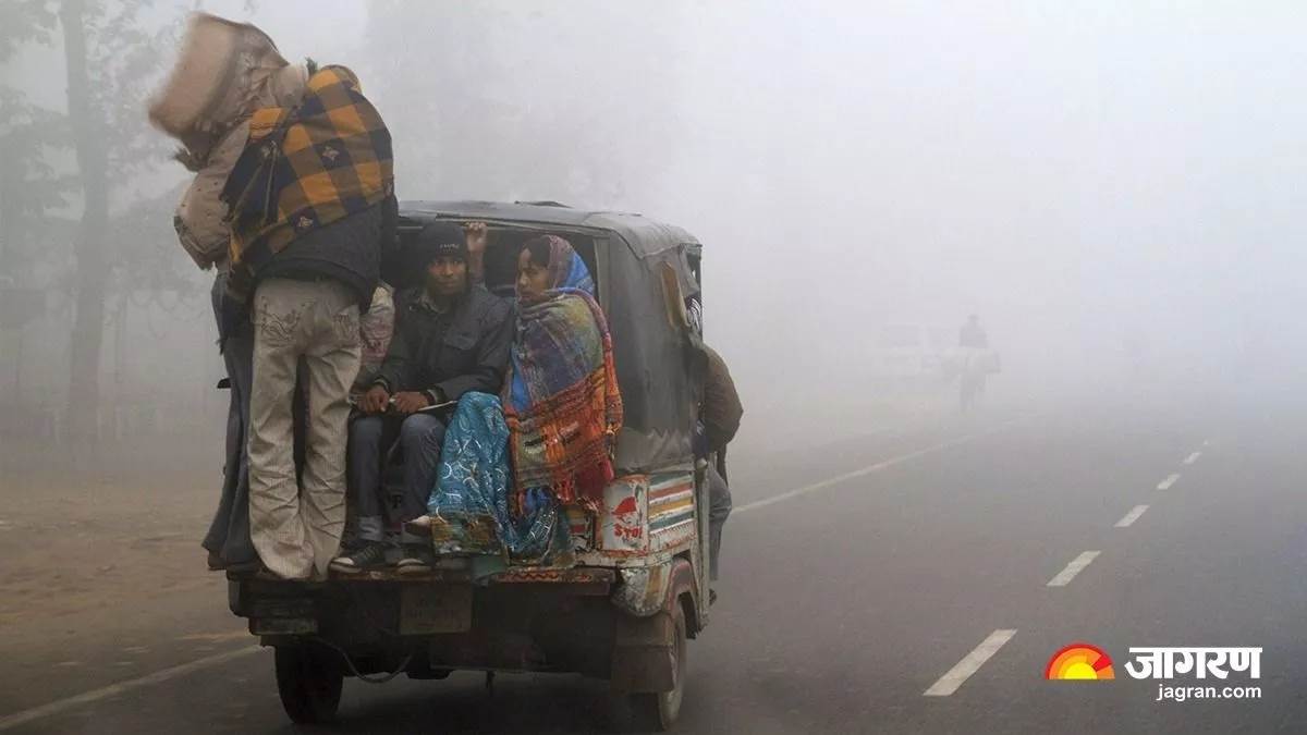 https://www.jagranimages.com/images/newimg/12122023/12_12_2023-fog_23602536.jpg