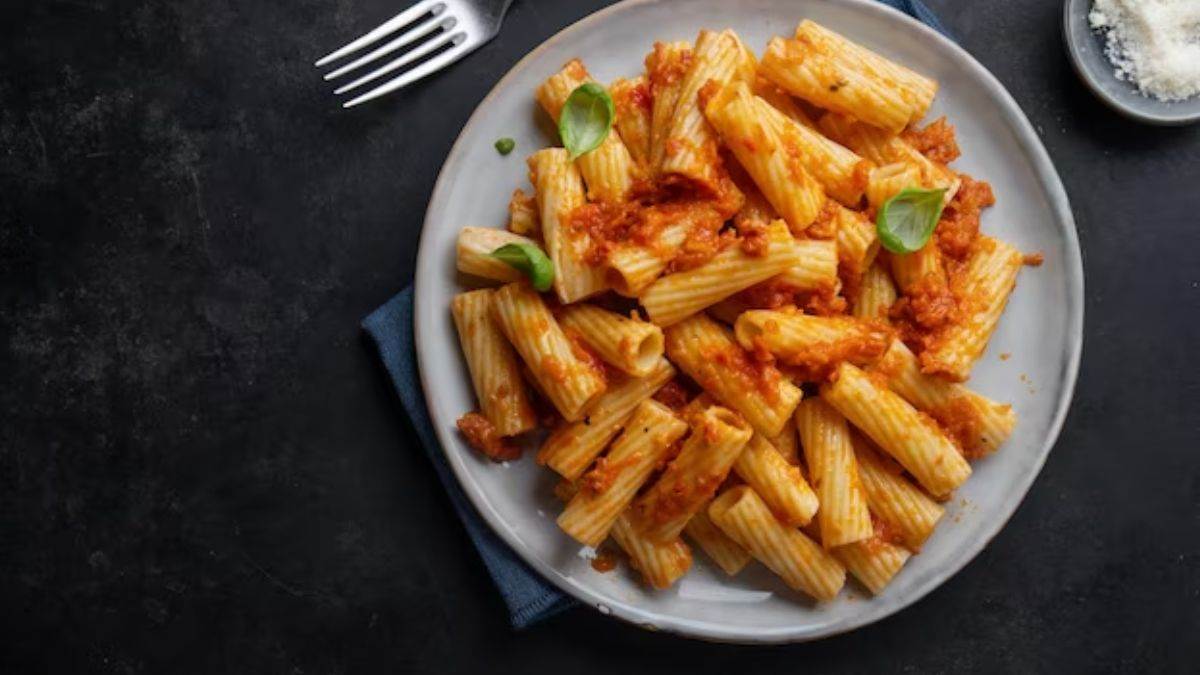 https://www.jagranimages.com/images/newimg/12122023/12_12_2023-pasta_23602974.jpg